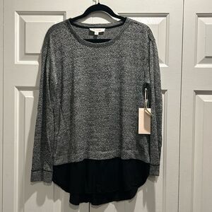 NWT Two by Vince Camuto Sweater, Size Medium